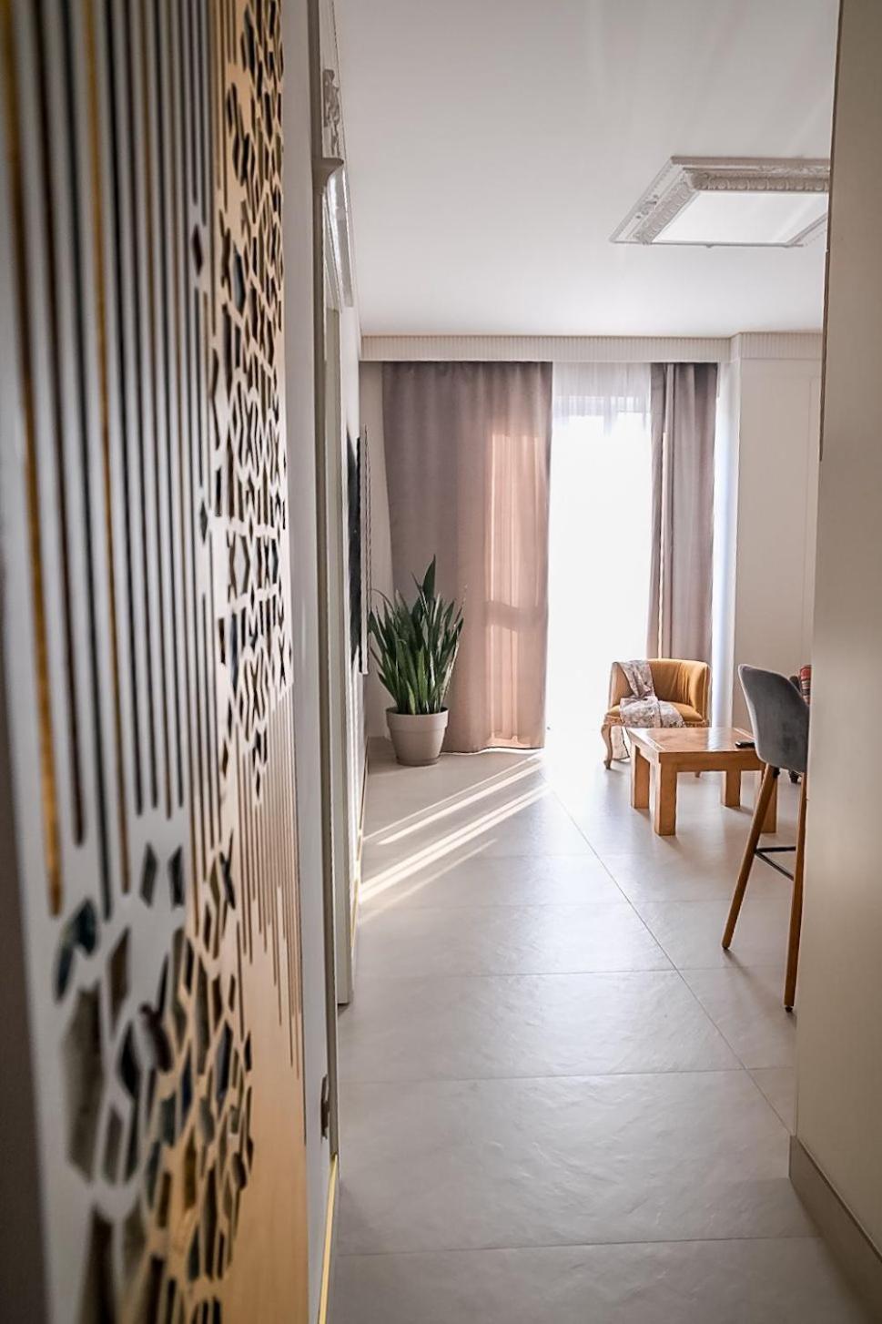 Glori Gold Apartaments Nagybánya Kültér fotó