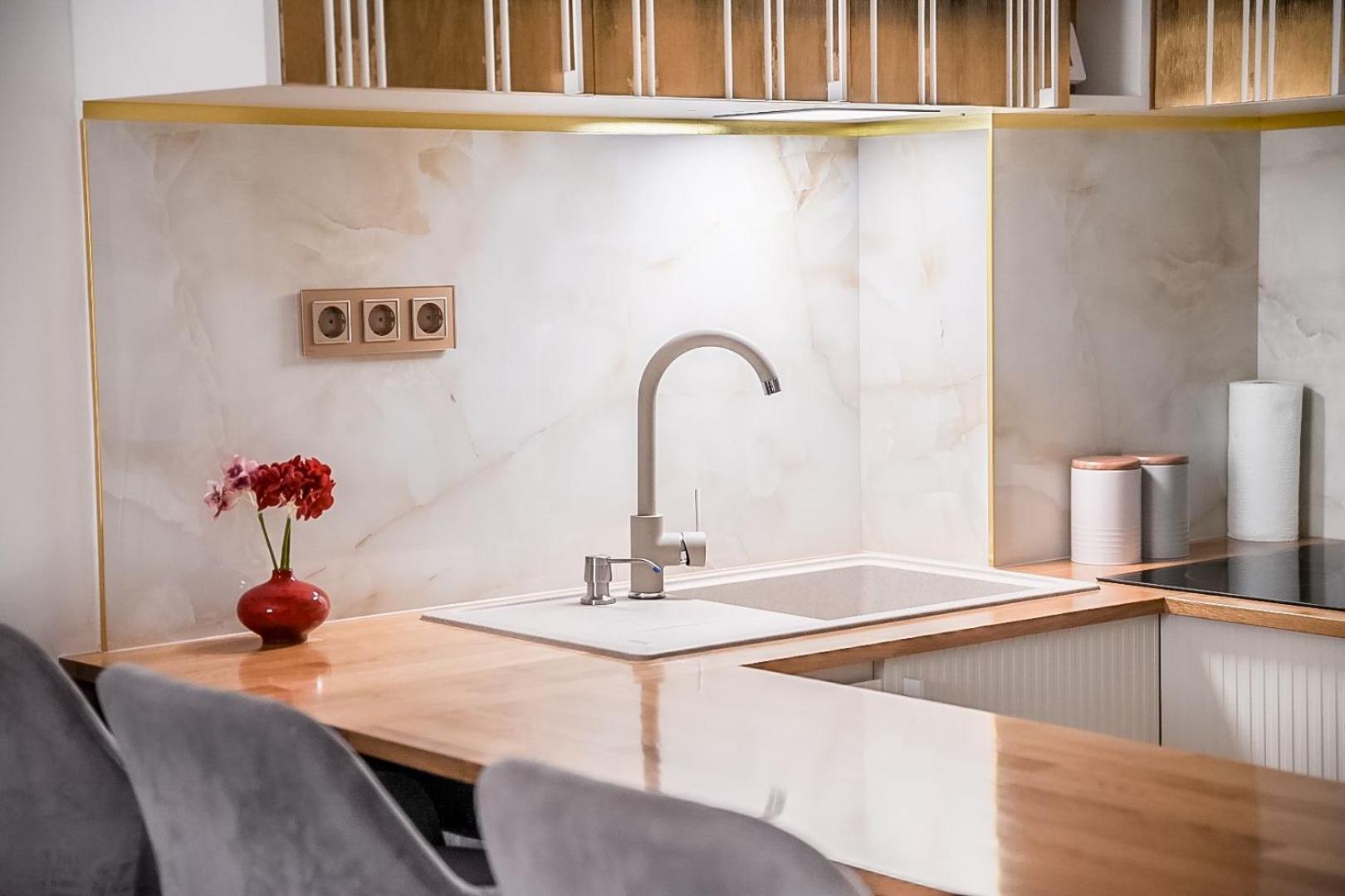 Glori Gold Apartaments Nagybánya Kültér fotó